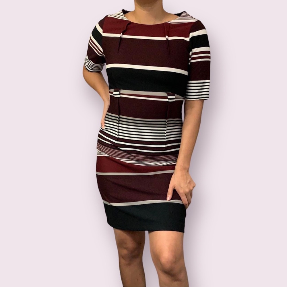 Like New Size 8 Medium Contemporary Dress